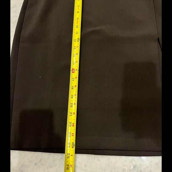 White House Black Market Black 25” Skirt NWT Size 16 - Picture 6 of 6